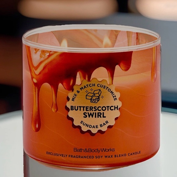 Bath & Body Works Three-Wick Candle Butterscotch Swirl Ice Cream Sundae Bar NWT - Picture 2 of 4
